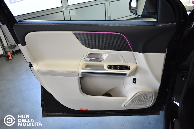 MERCEDES-BENZ GLA 200 d Automatic Sport Plus